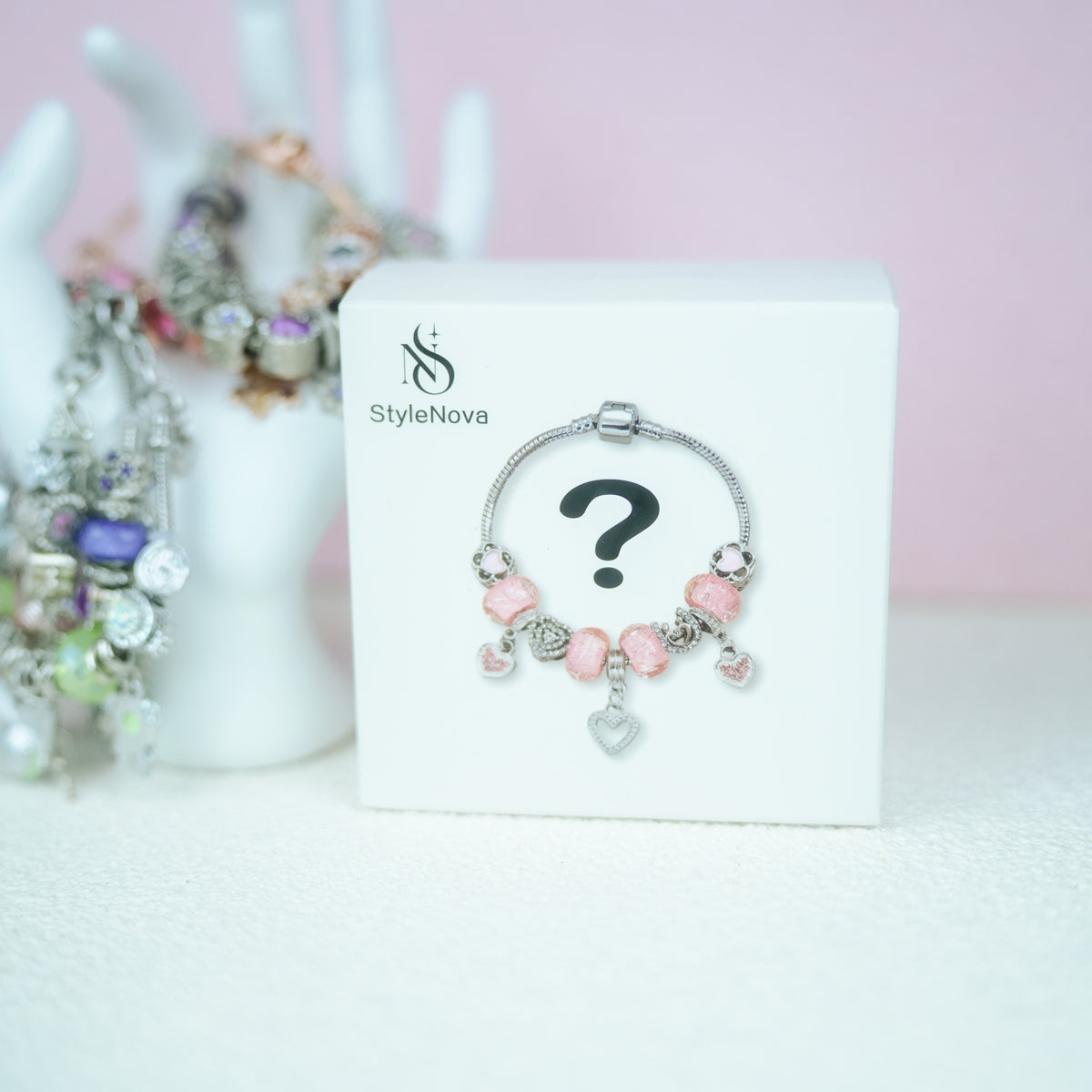 Schön Charm Armband Blind Box from Stylenova