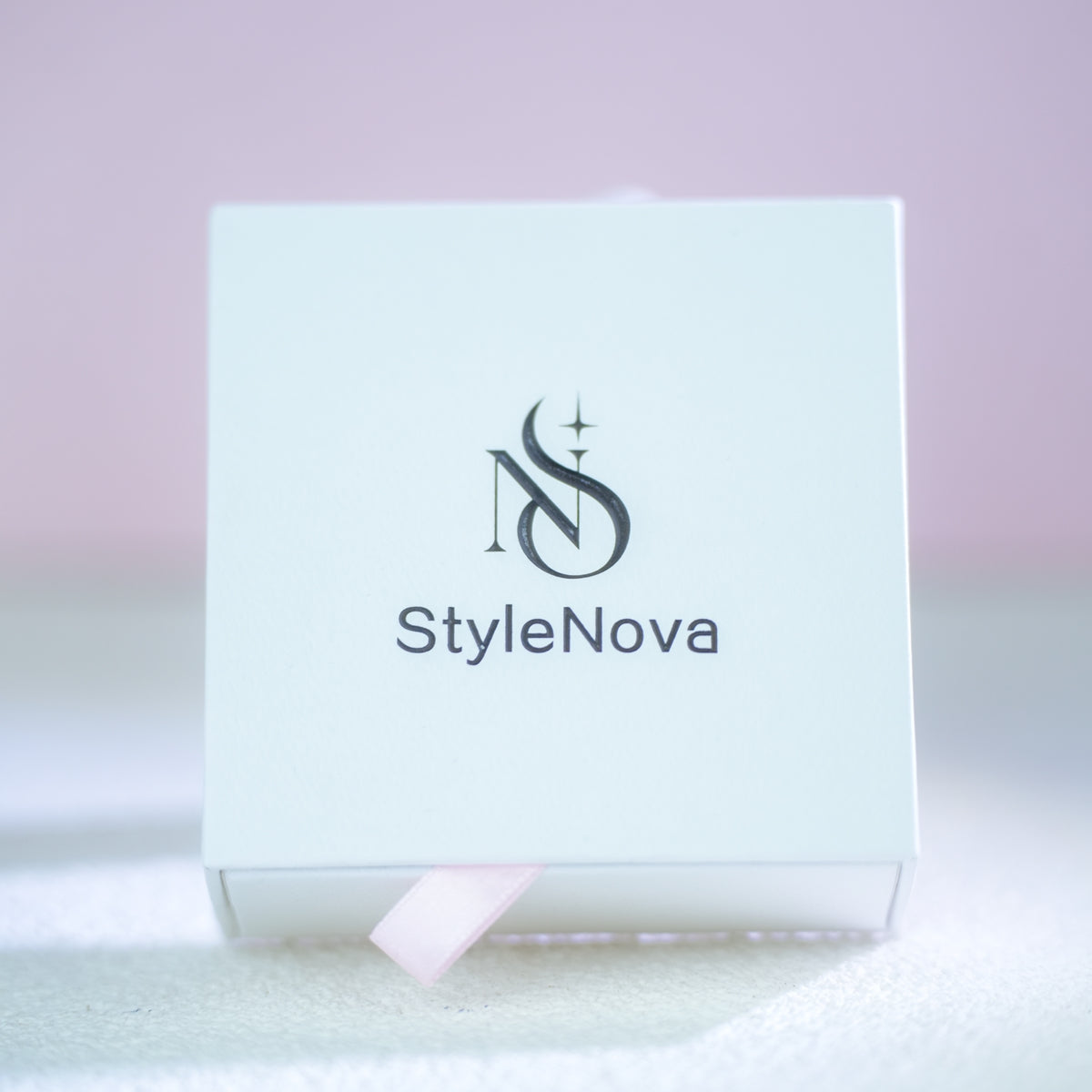 Schön Charm Armband Blind Box from Stylenova