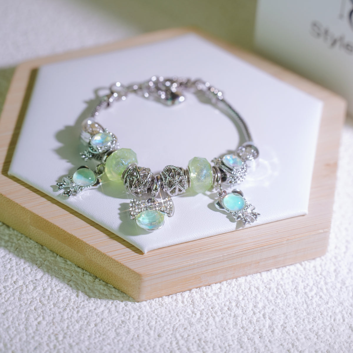 Schön Charm Armband Blind Box from Stylenova
