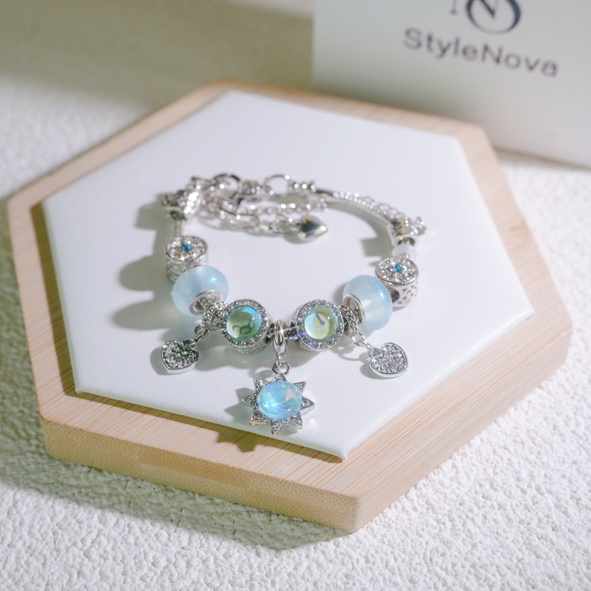 Schön Charm Armband Blind Box from Stylenova