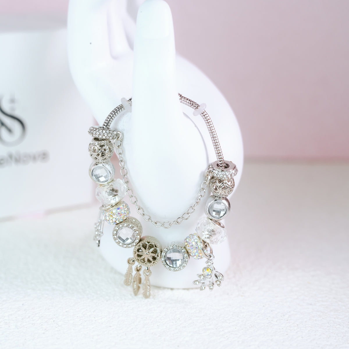 Schön Charm Armband Blind Box from Stylenova