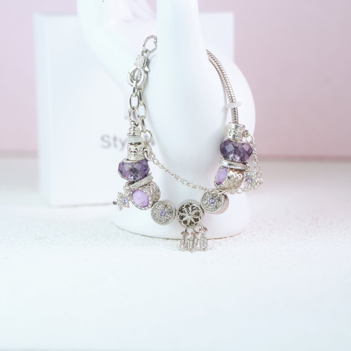 Schön Charm Armband Blind Box from Stylenova