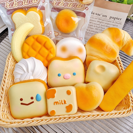 Squishy – Blindbox 1 Stück zufällig aus 11 farbenfrohen Designs | Weiches Drückspielzeug zum Sammeln