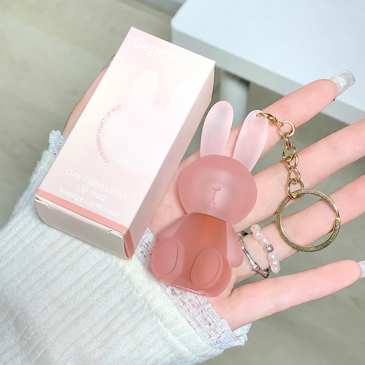 GEGE BEAR Lip Mousse – samtig-matte Lippenfarbe im Hasendesign mit Schlüsselring, für Blurred Lips