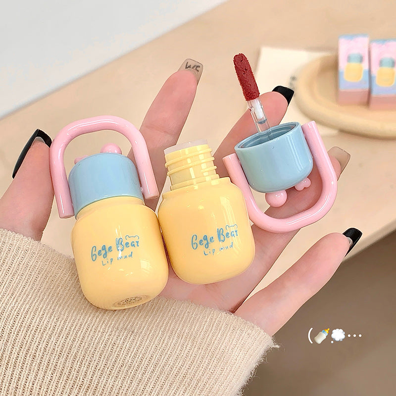 GEGE BEAR Lip Mousse mit Soft-Matte-Finish und Applikator im süßen Mini-Flaschen-Design, 4 Farbtöne