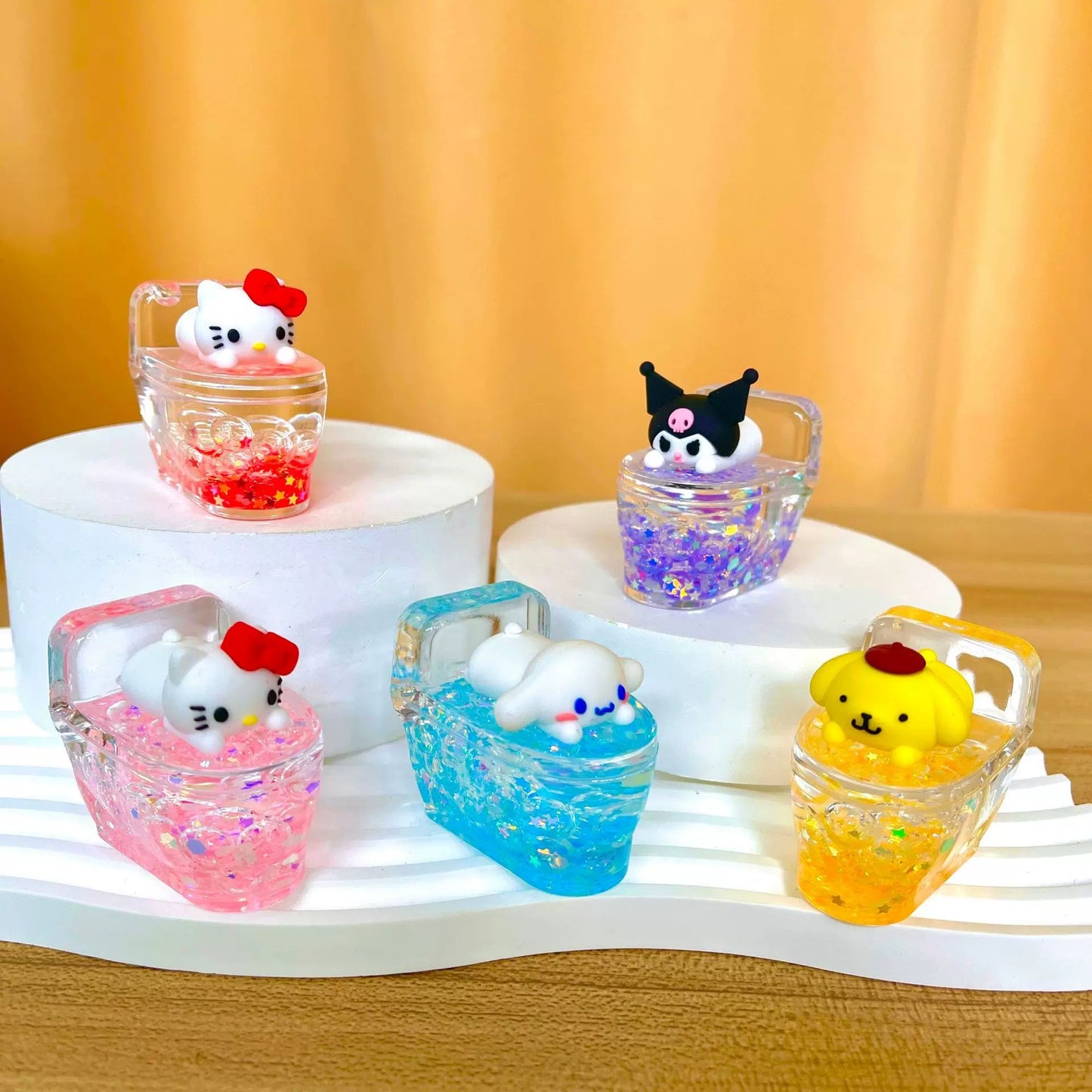 Mystery/Überraschung Kuromi  Anhänger Farbe-Match Blind Box 7 Stück