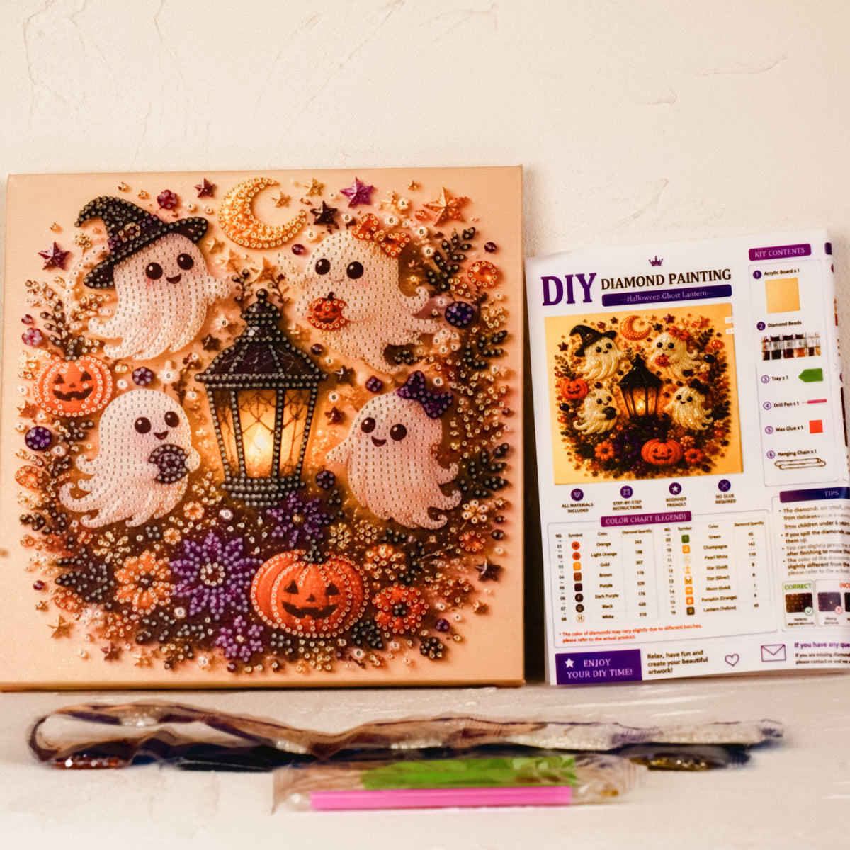 Halloween Diamond Painting DIY-Set 25 × 25 cm – Glitzernde Fensterdeko oder Leinwandbild mit Hexe, Kürbis, Katze & Geist