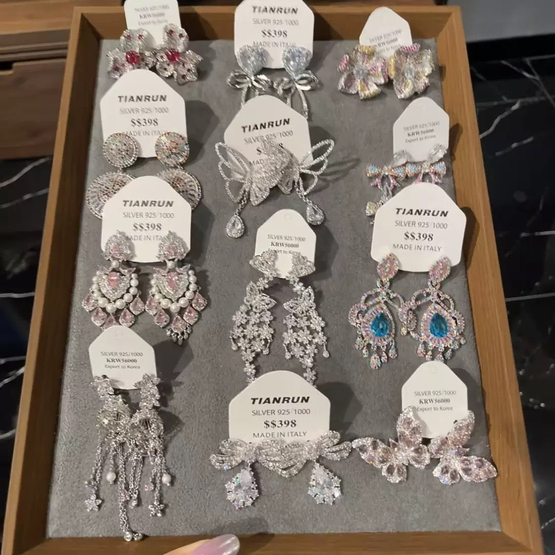 Luxus Schmuck Mystery Box | 15 Überraschungs-Schmuckstücke | Vintage & Royal Style | Live Like You Inherited a Palace