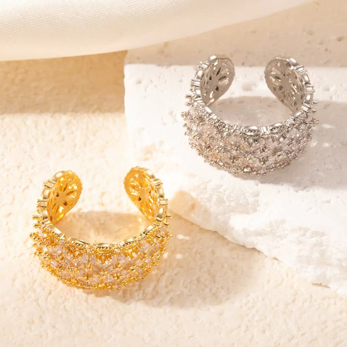Luxus Schmuck Mystery Box | 15 Überraschungs-Schmuckstücke | Vintage & Royal Style | Live Like You Inherited a Palace
