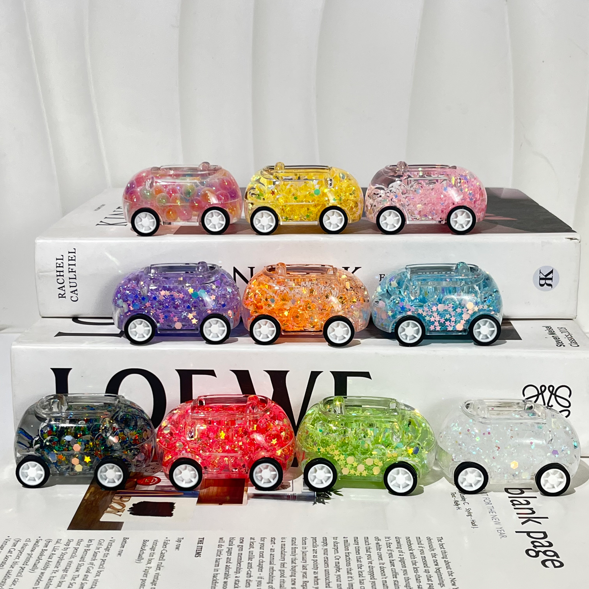 Mini-Spielzeugautos Überraschungsbox – 3 Stück pro Box, zufällige Modelle und Farben