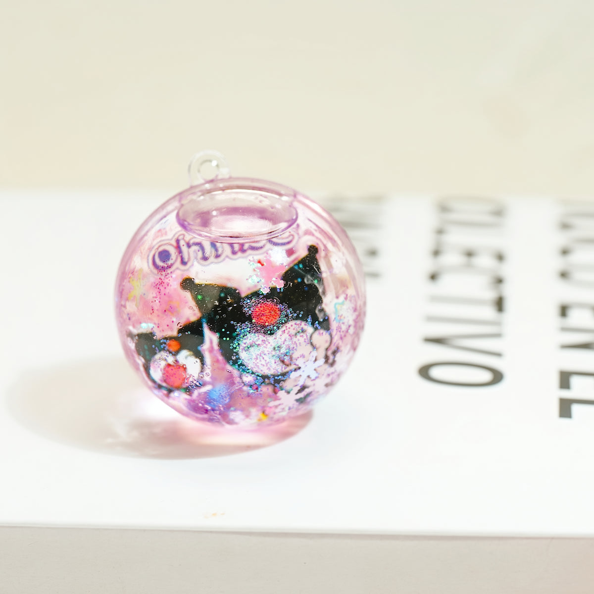 Kawaii Glitzer-Kugelanhänger Blind Box – 3 Stück, Taschenanhänger mit Cartoon-Motiven, zufällige Farben und Motive