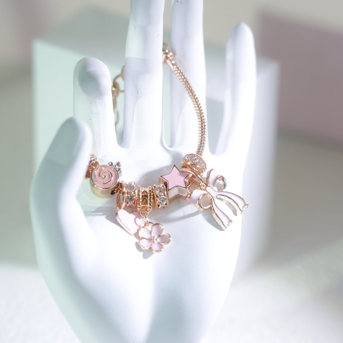 Schön Charm Armband Blind Box from Stylenova