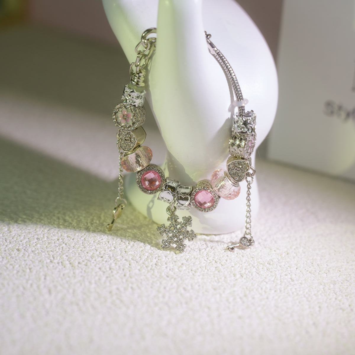 Schön Charm Armband Blind Box from Stylenova